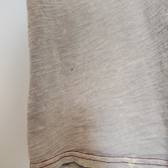 Hard Rock Las Vegas T-Shirt - Picture 4 of 6